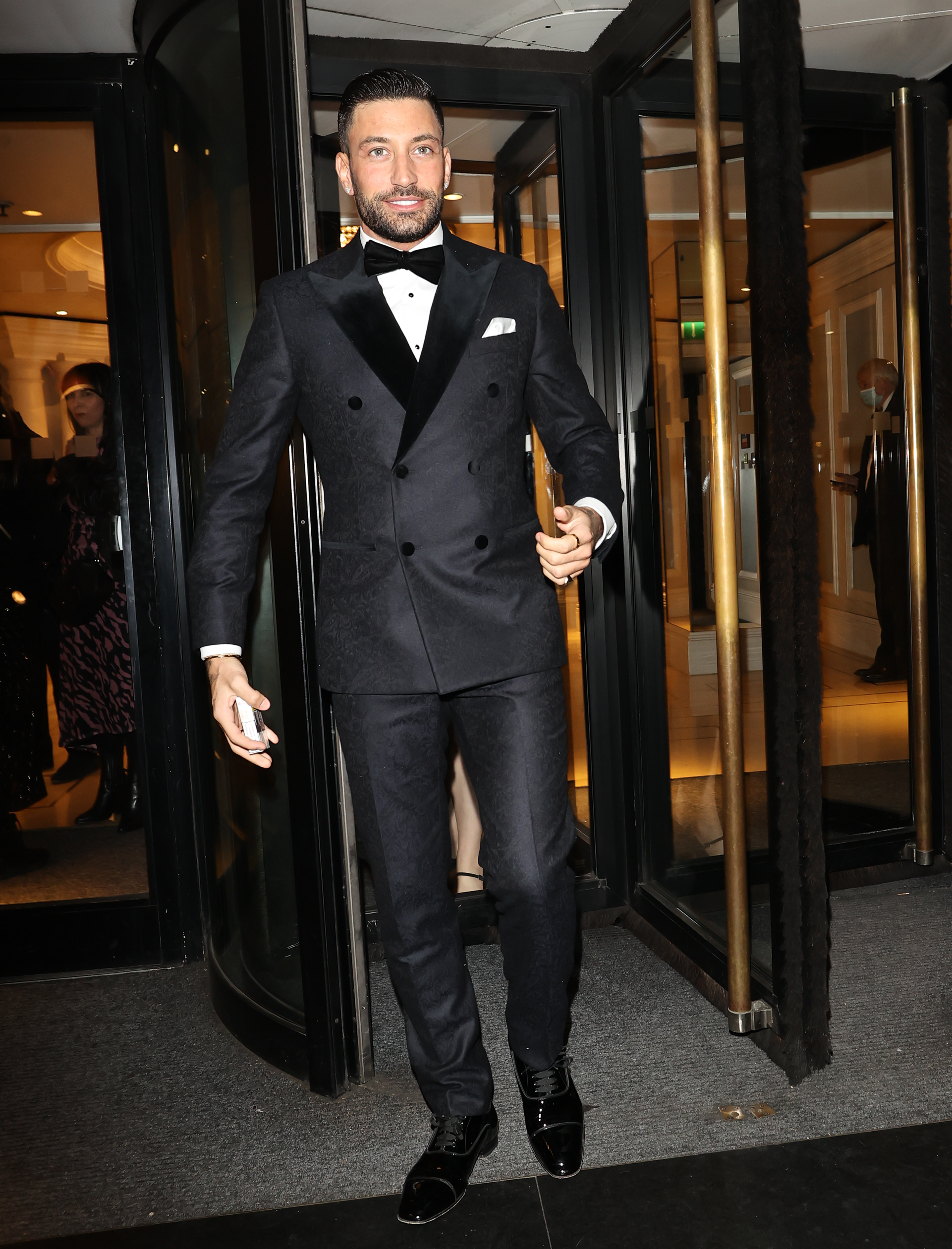 Giovanni Pernice stuns Instagram fans as he poses in nothing but tight white pants