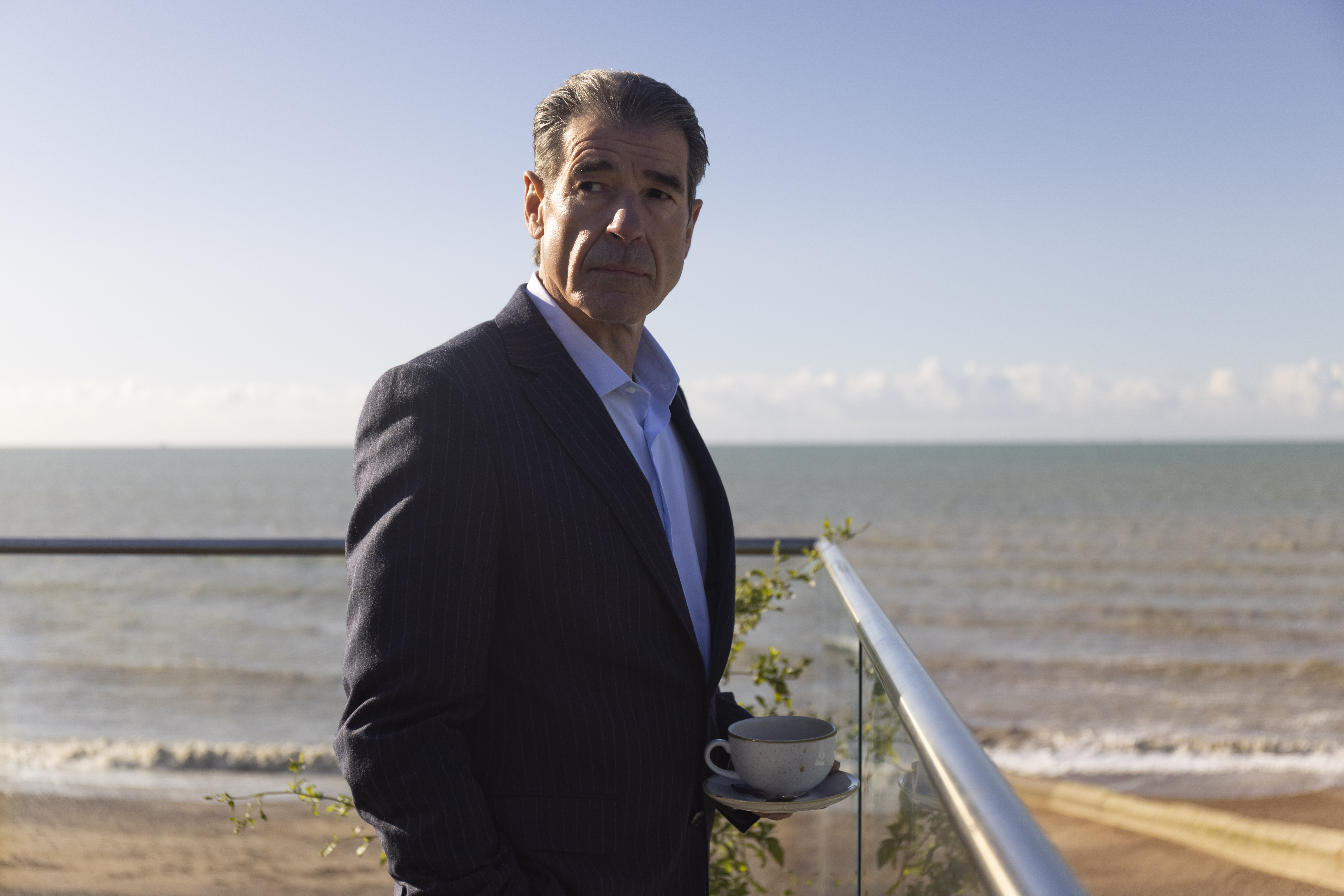 Steven Hartley stars as Sean Klinger