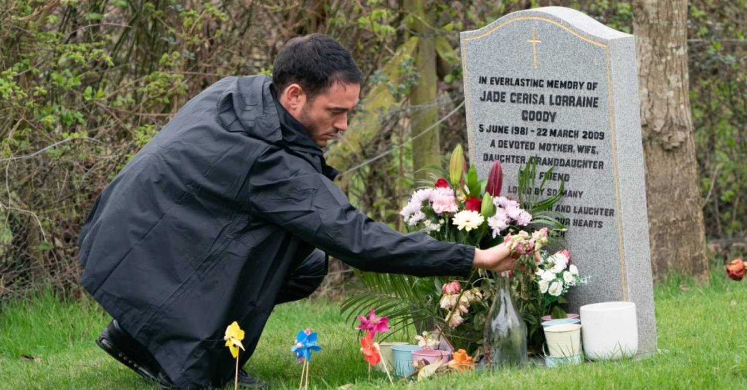 Jack Tweed at the grave of Jade Goody