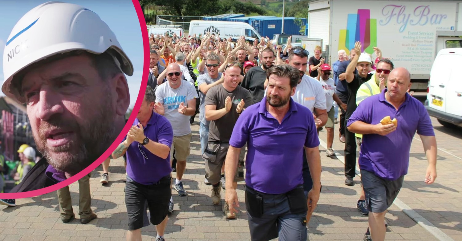 Nick Knowles smiling on DIY SOS