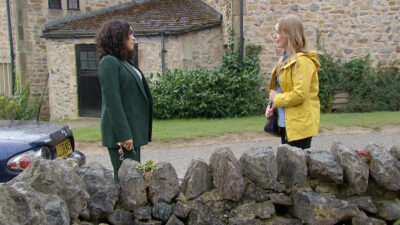 Emmerdale Vanessa is upset as she pleads with Suzy not to give up on them