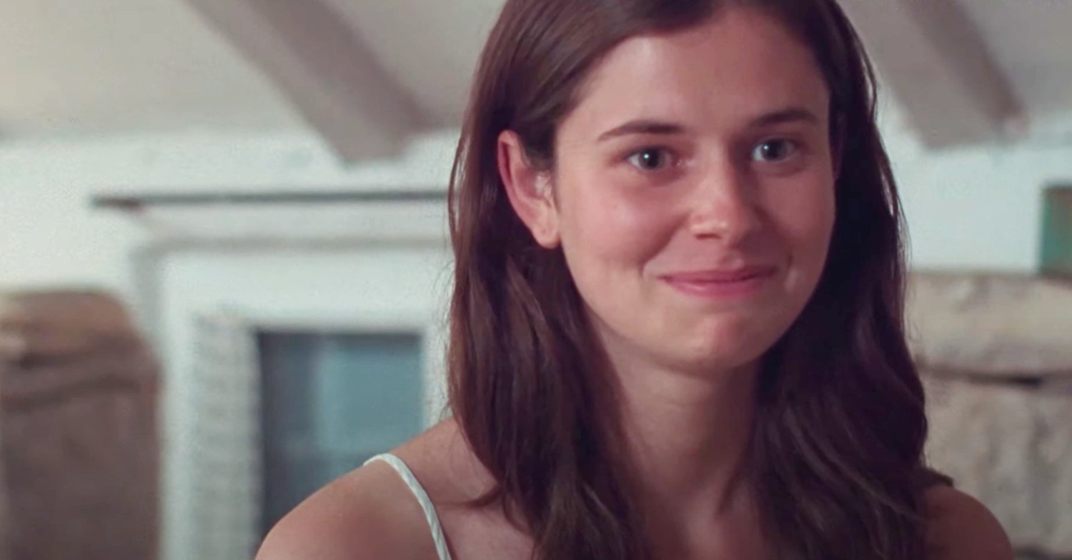 Alison Oliver smiling on Conversations with Friends