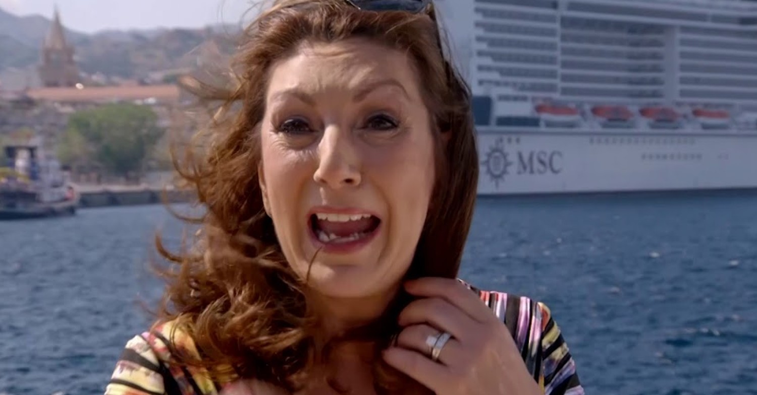 Jane McDonald pulls face on show