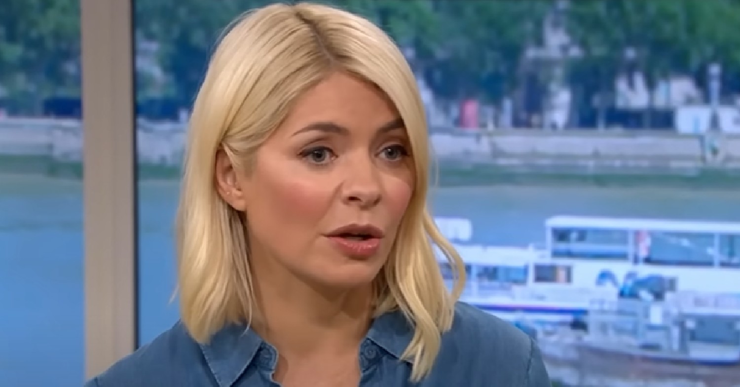 Holly Willoughby in denim outfit on This Morning today May 17, 2022