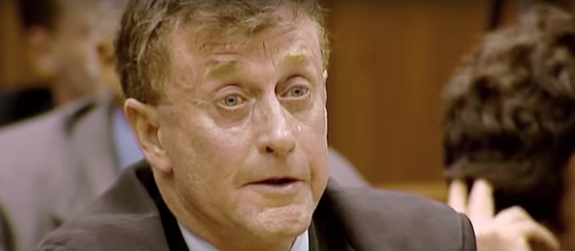 Michael Peterson sheds a tear during his trial