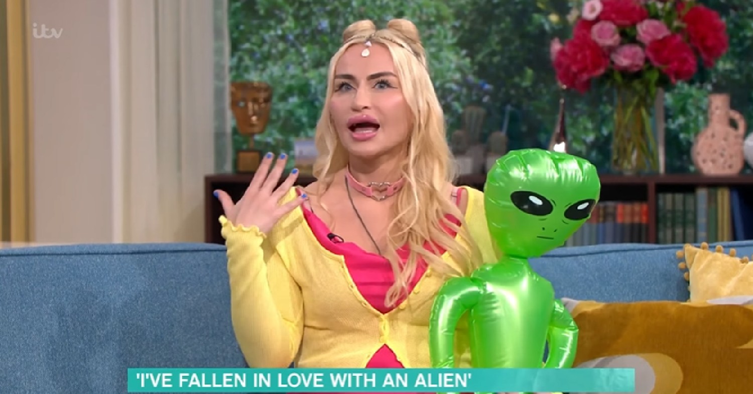 This Morning guest holding an inflatable alien on May 19, 2022
