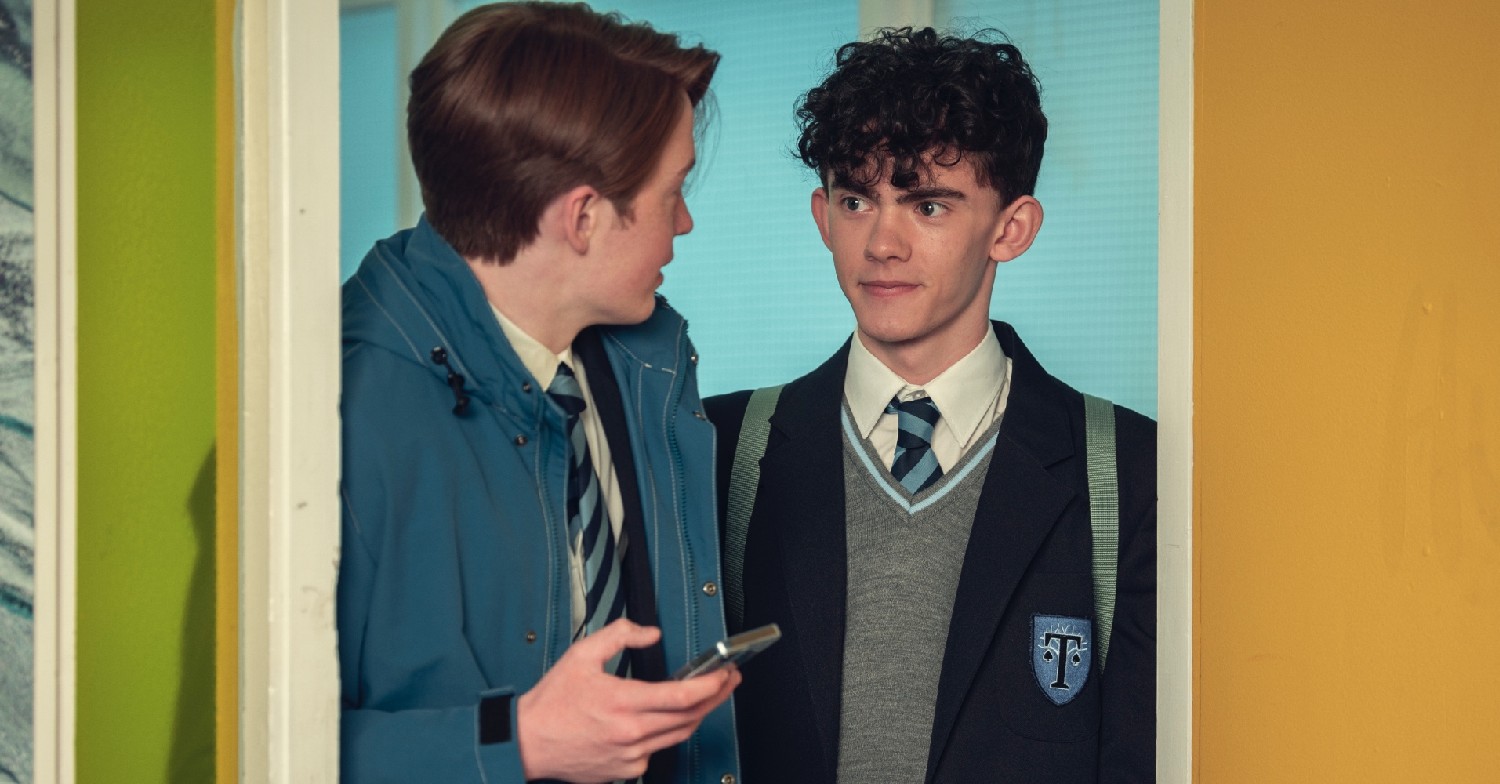 Joe Locke has become a worldwide star after starring in Heartstopper - so Corrie need to snap him up (Credit: Netflix)