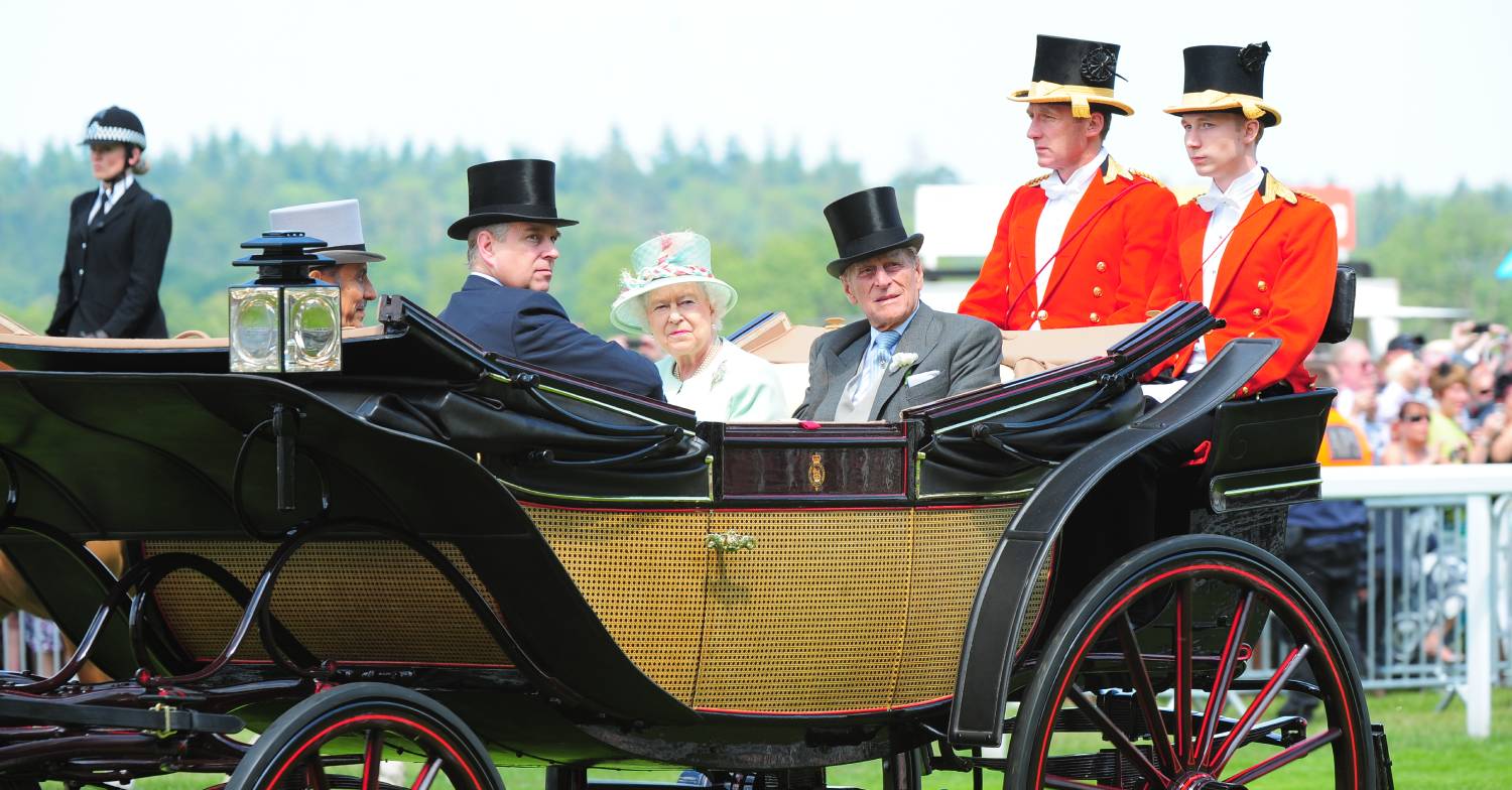 The Queen in a carriage at Ascot in 2011