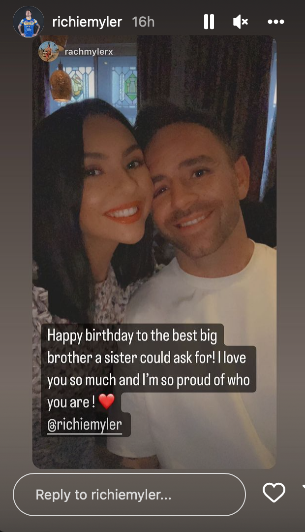 Helen Skelton's husband in selfie with his sister