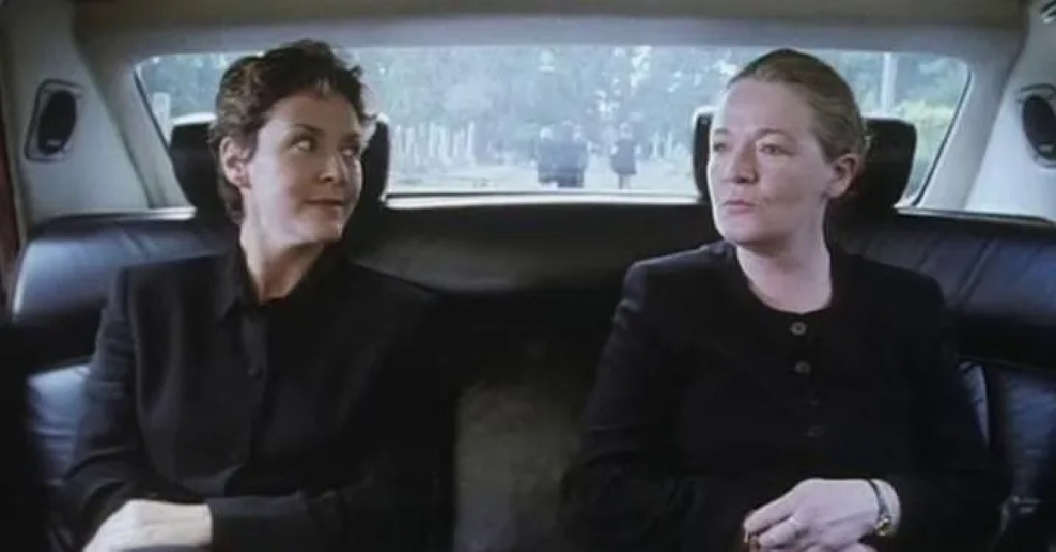 Amanda Burton as Sam Ryan, and Ruth McCabe as Wyn Ryan in Silent Witness