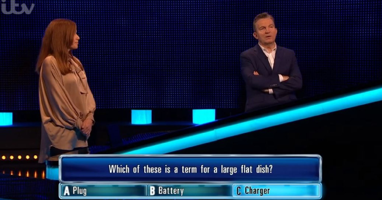 Esther answering questions with Bradley Walsh during the Chase 