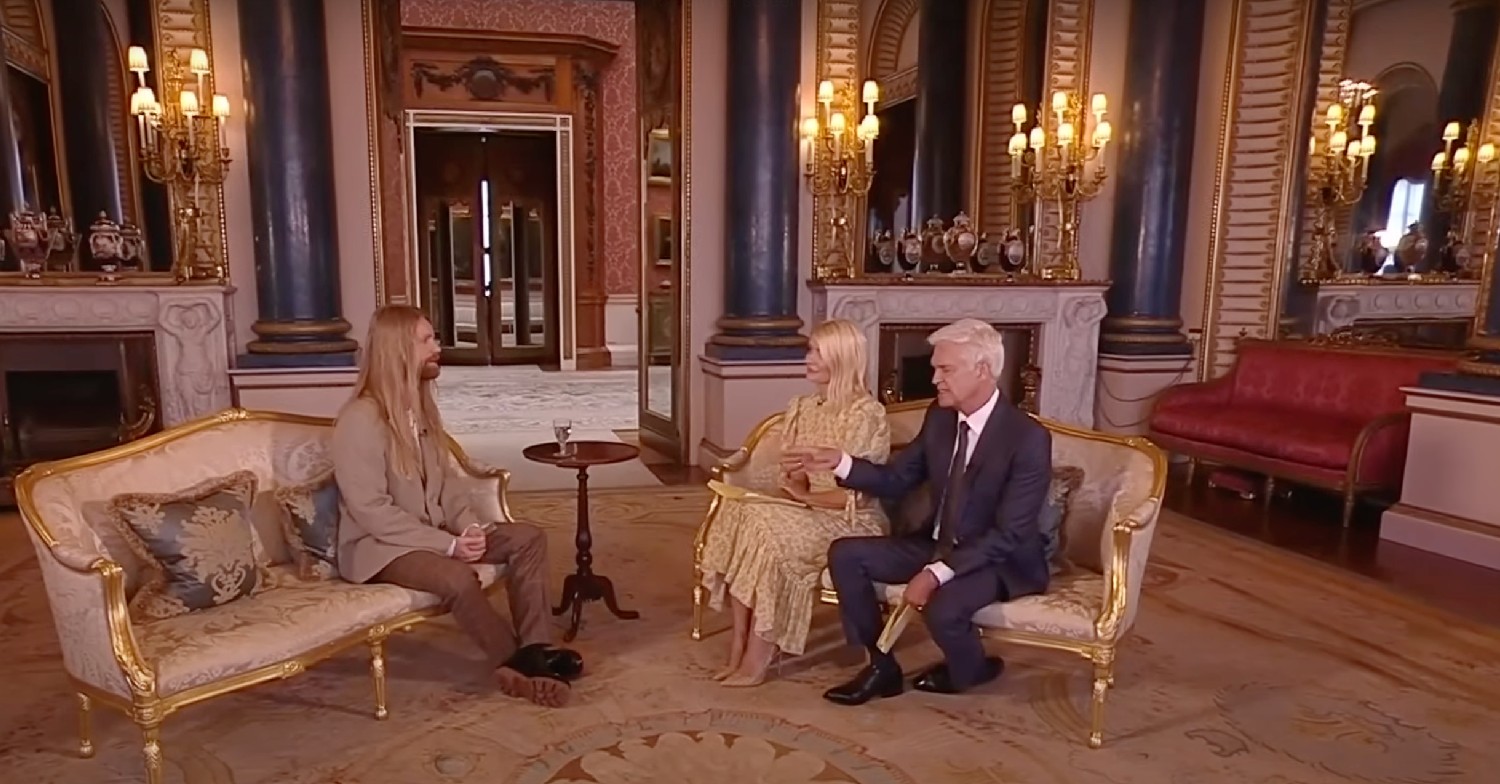 Phillip Schofield and Holly Willoughby interviewing Sam Ryder in Buckingham Palace on This Morning 