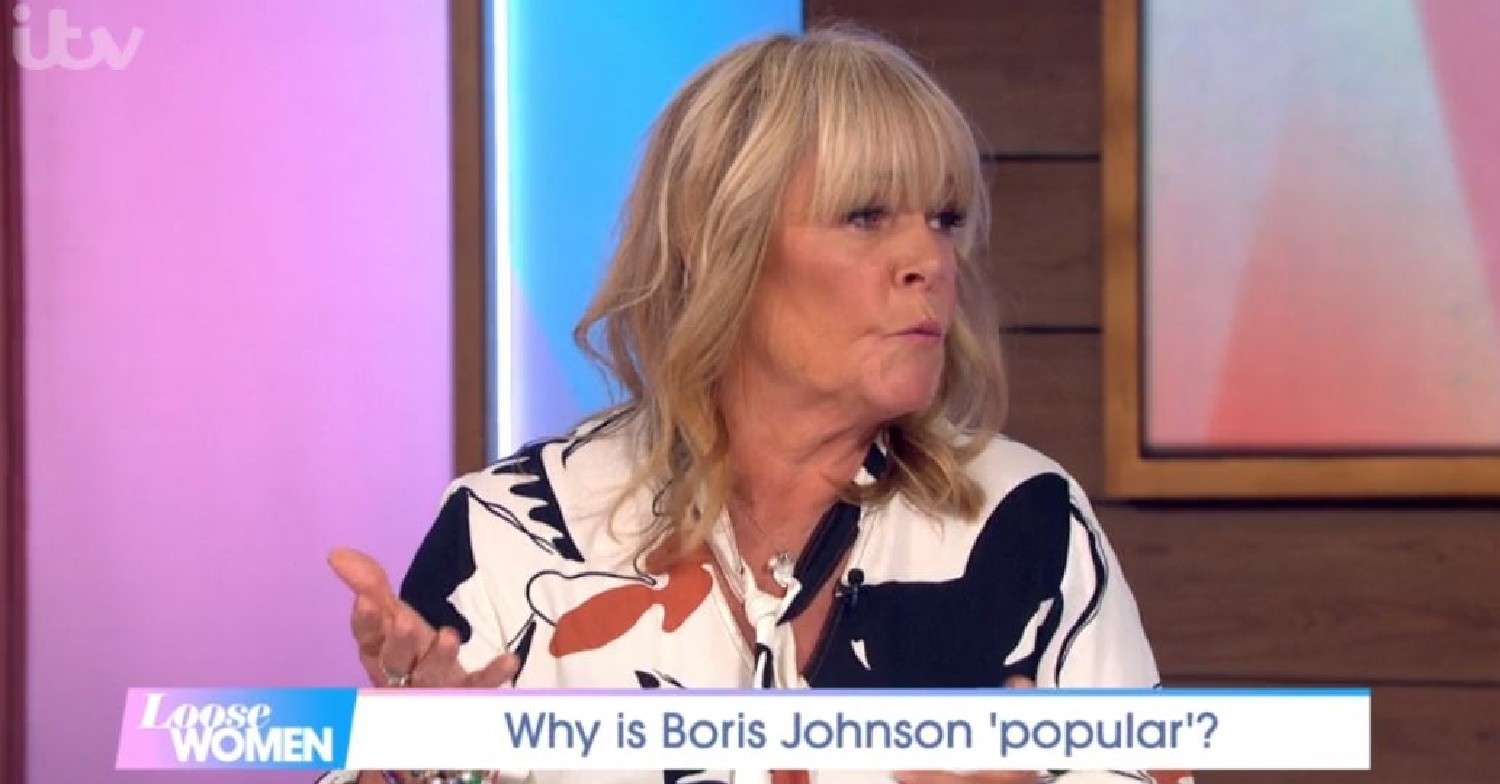 Linda Robson explaining her point on Loose Women today May 26, 2022