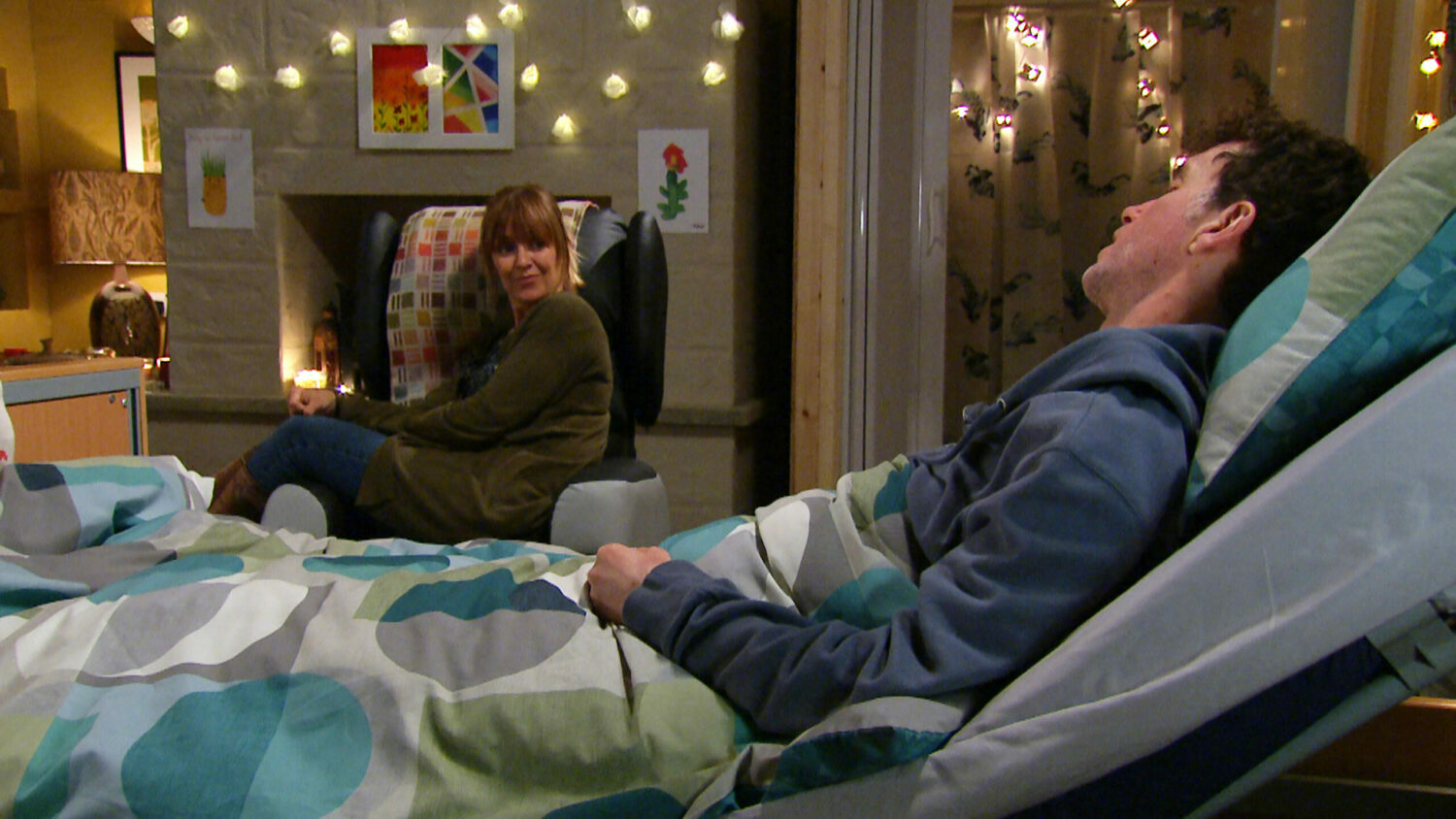 Emmerdale Rhona talks to Marlon from the chair