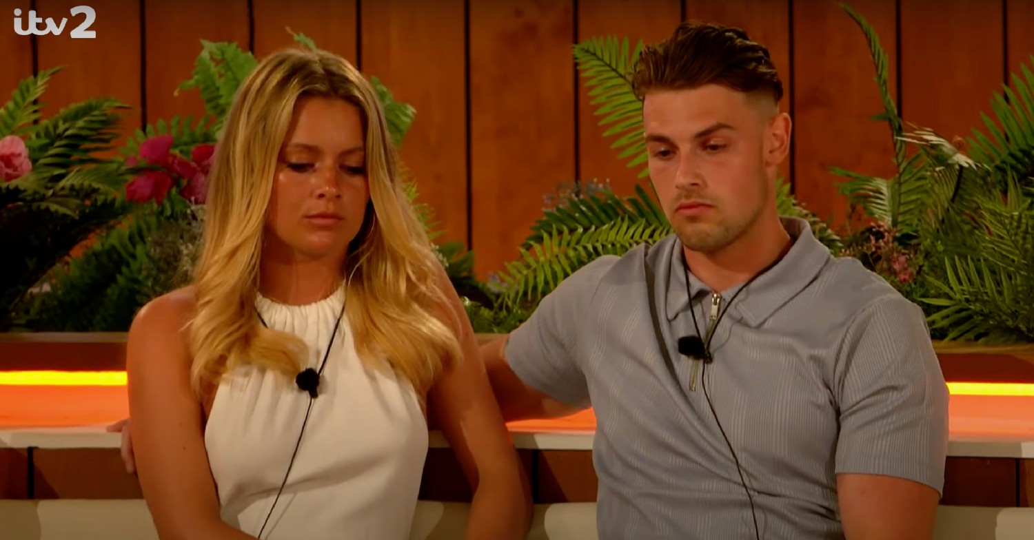 Andrew and Tasha looking down on Love Island 2022