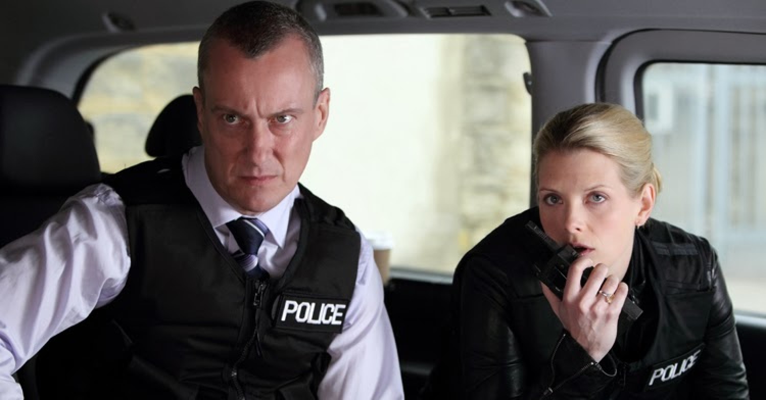 Stephen Tompkinson and Andrea Lowe in DCI Banks