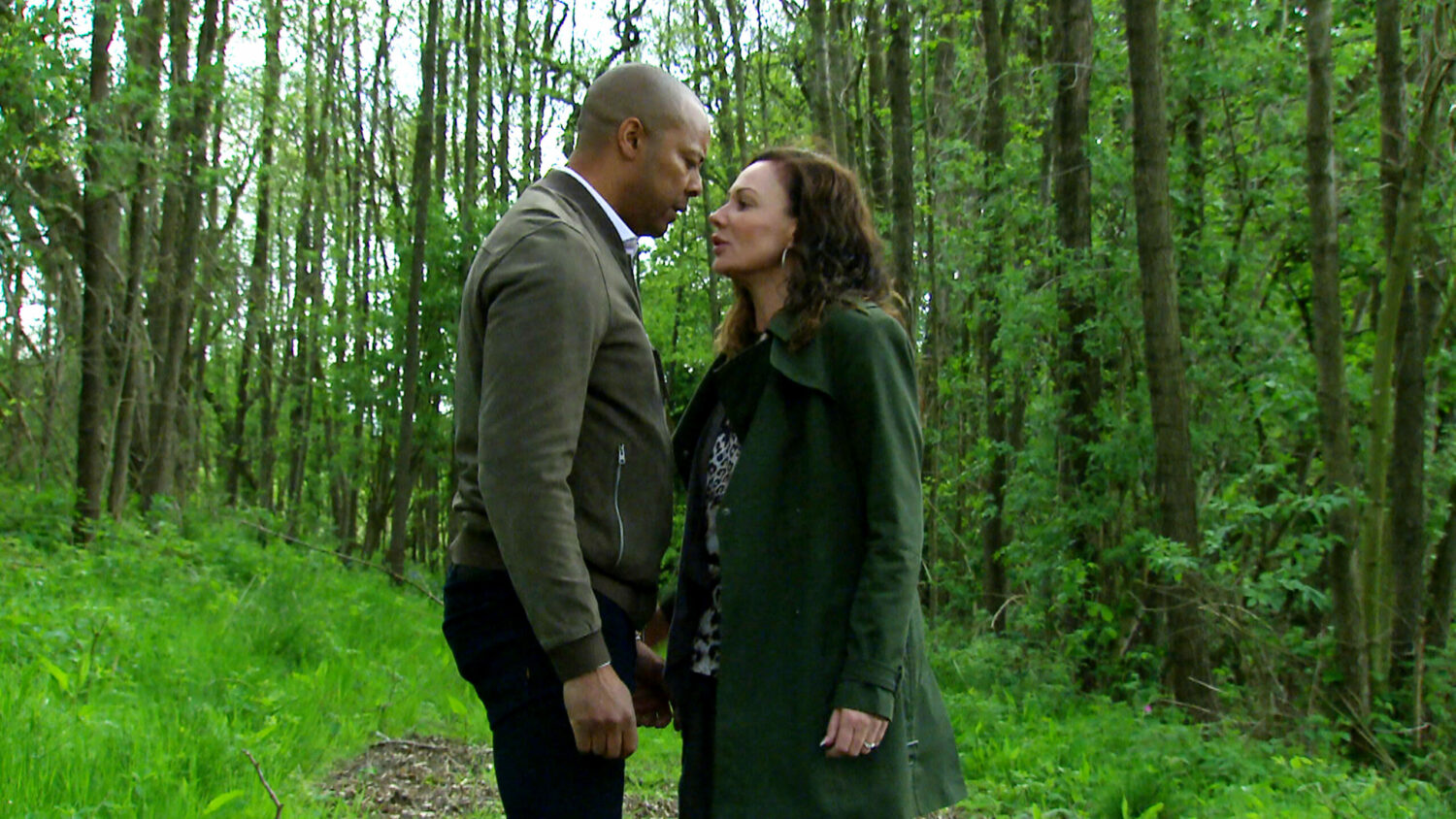 Emmerdale Al and Chas nearly kiss in the woods