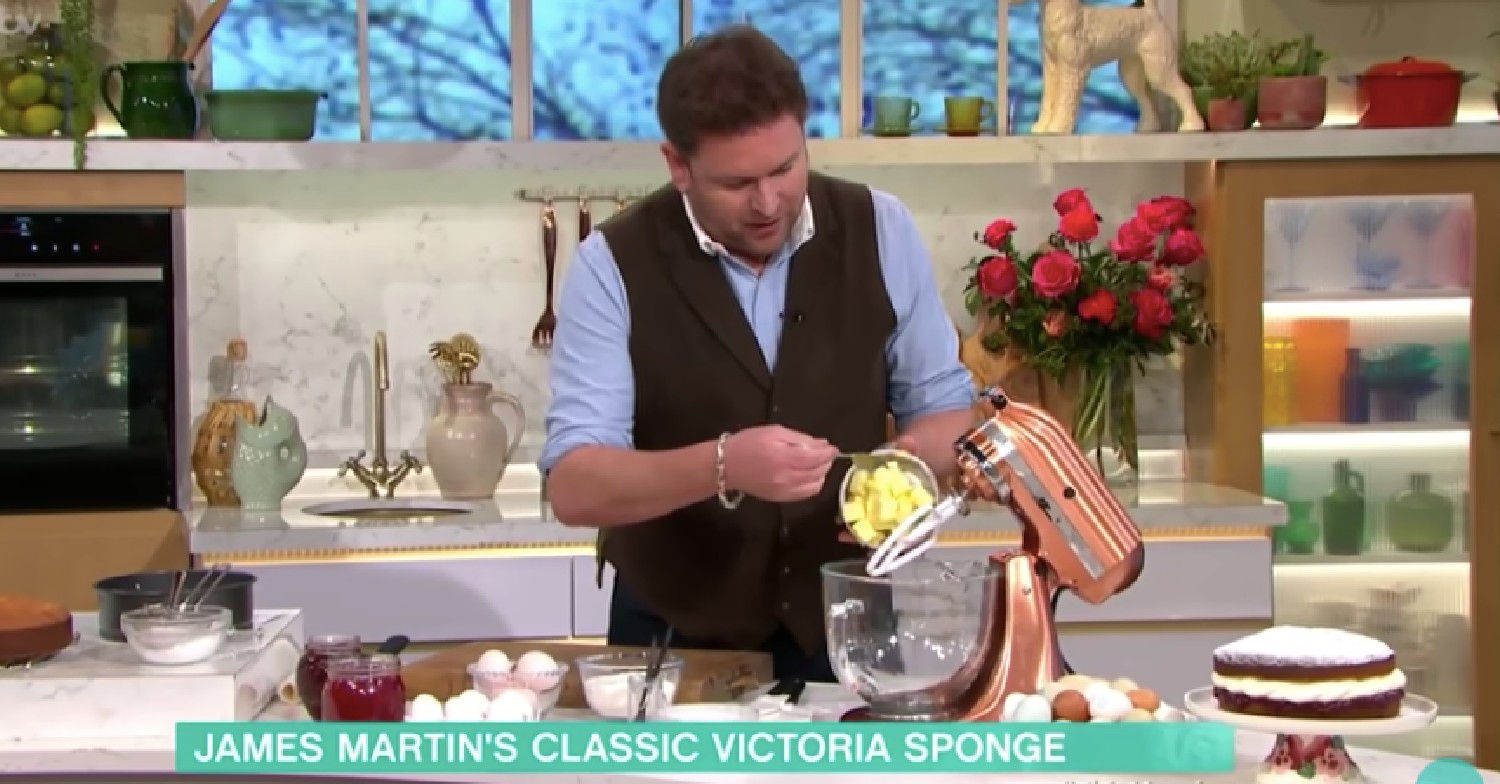 James Martin makes a Victoria sponge
