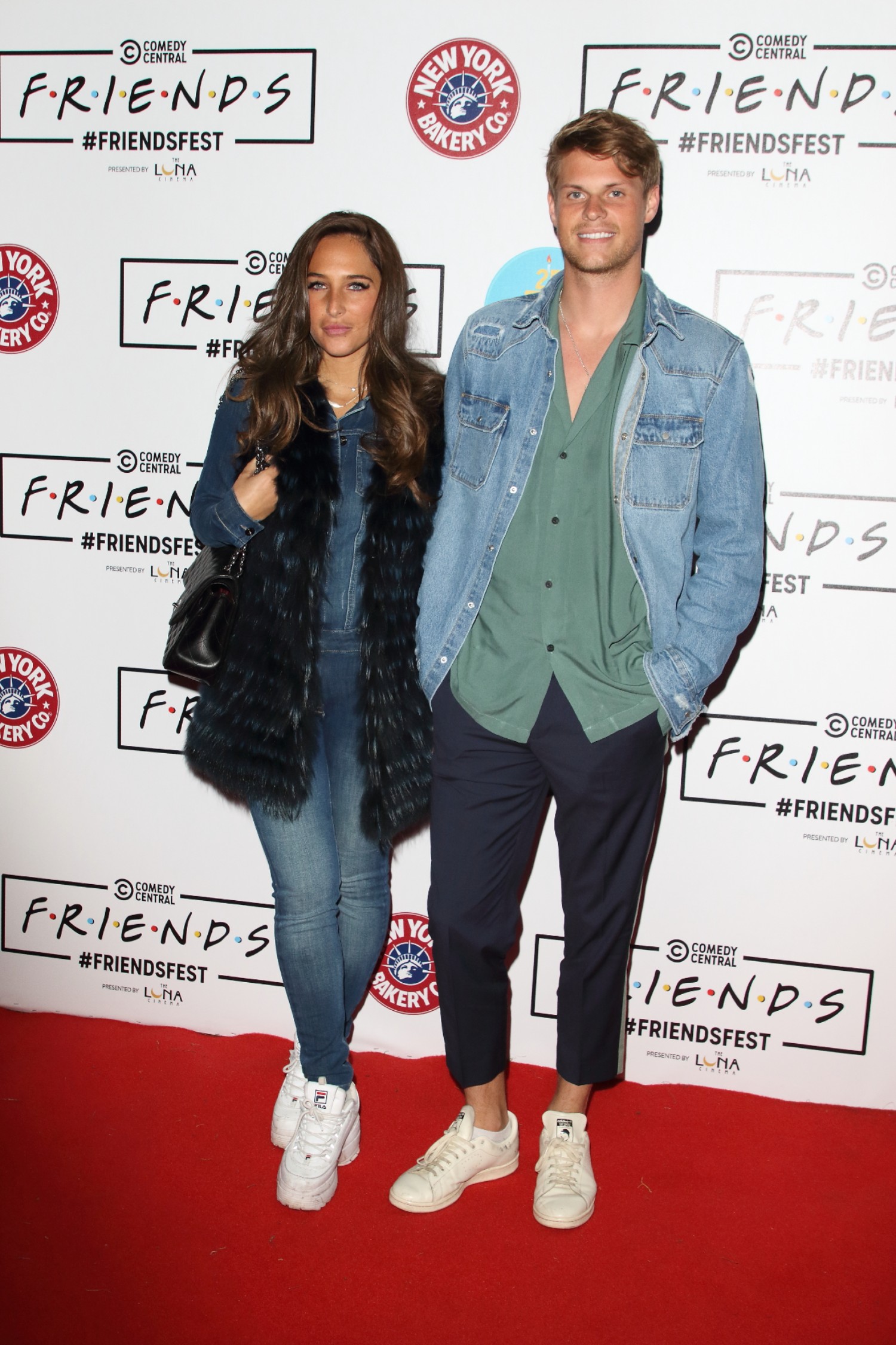 Maeva D'Ascanio and James Taylor smiling on the red carpet