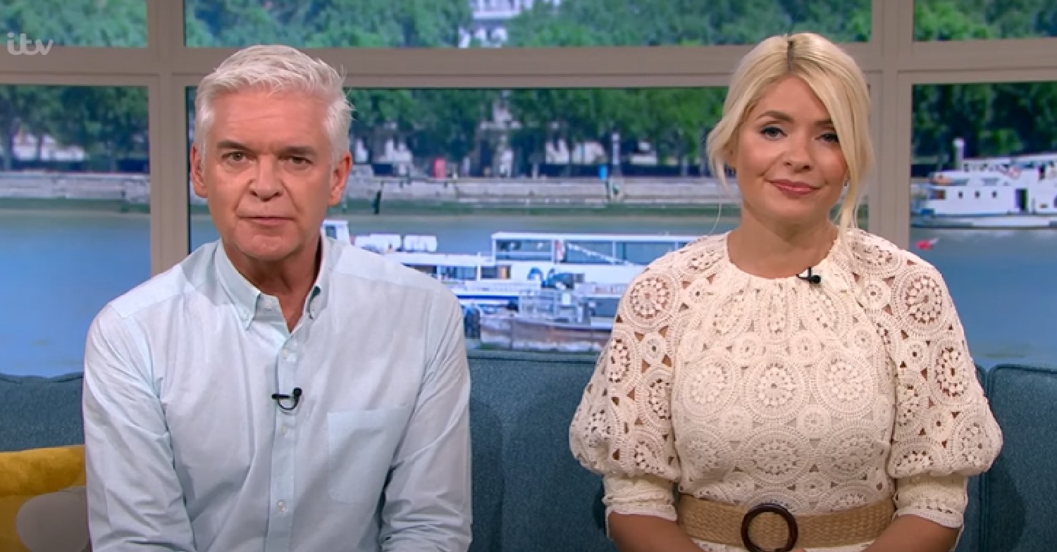 Holly Willoughby in cream lace dress on This Morning with Phillip Schofield
