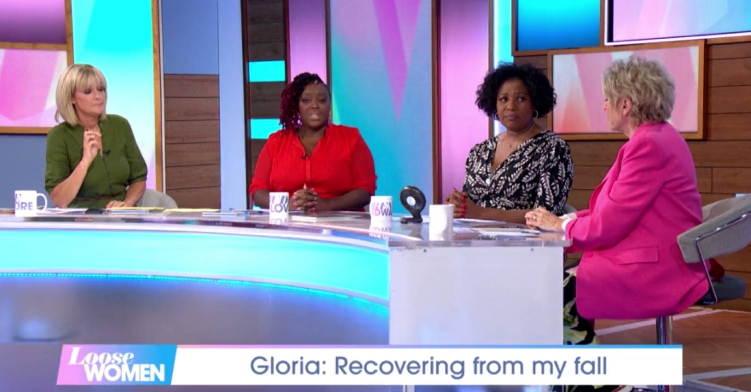 Gloria Hunniford speaks to co-stars on Loose Women