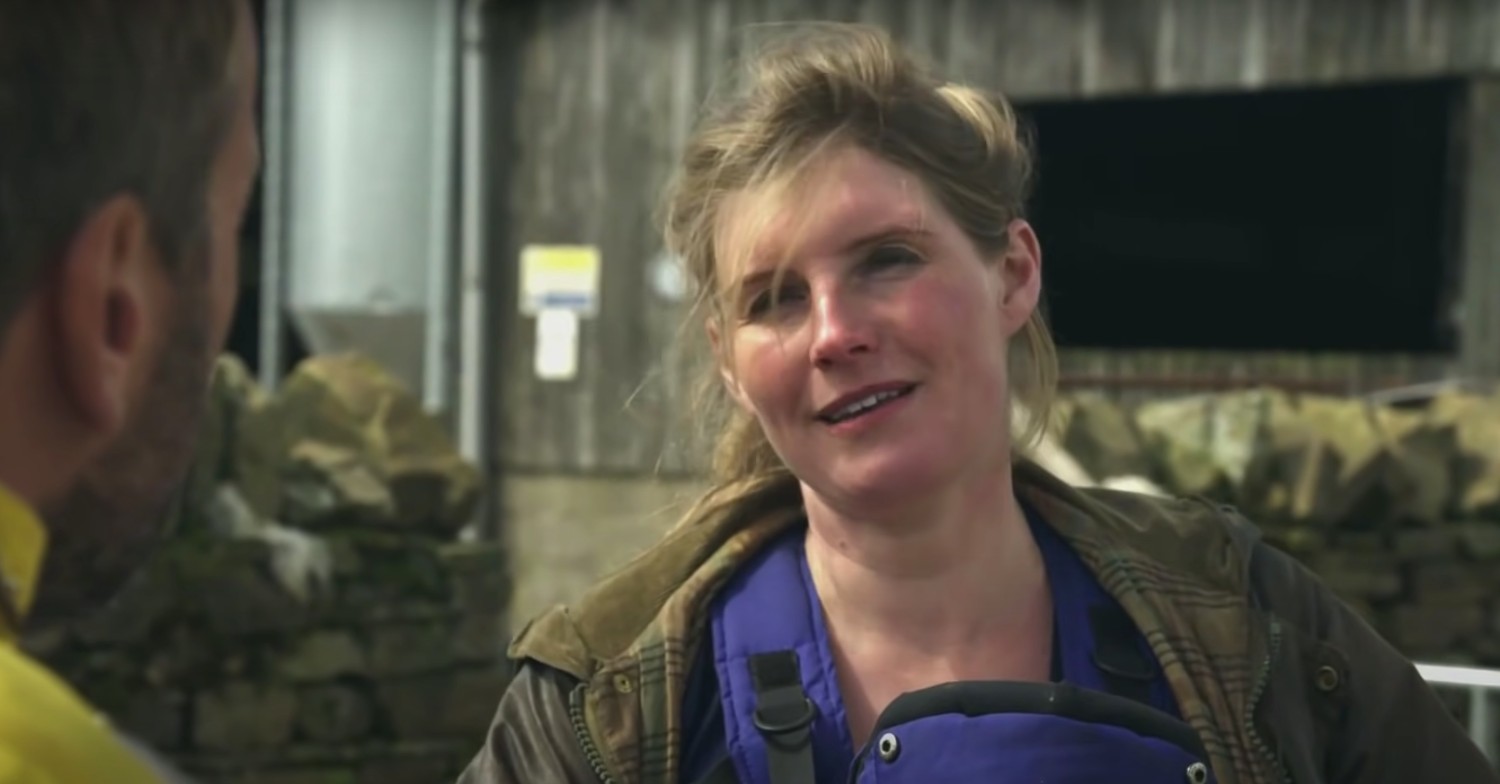 Amanda Owen smiling on Our Yorkshire Farm