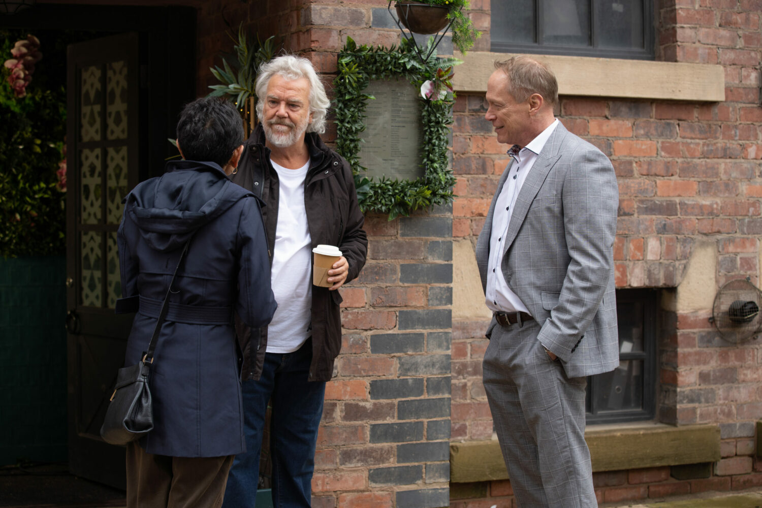 Corrie Stu is jealous to see Yasmeen and Stephen chatting