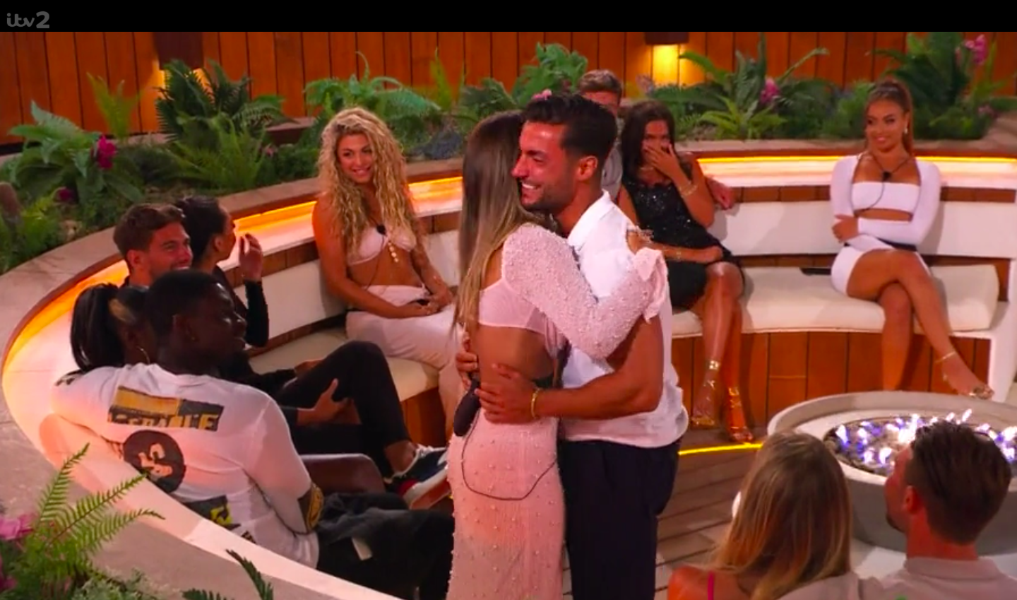 Ekin-Su and Davide recouple on Love Island 