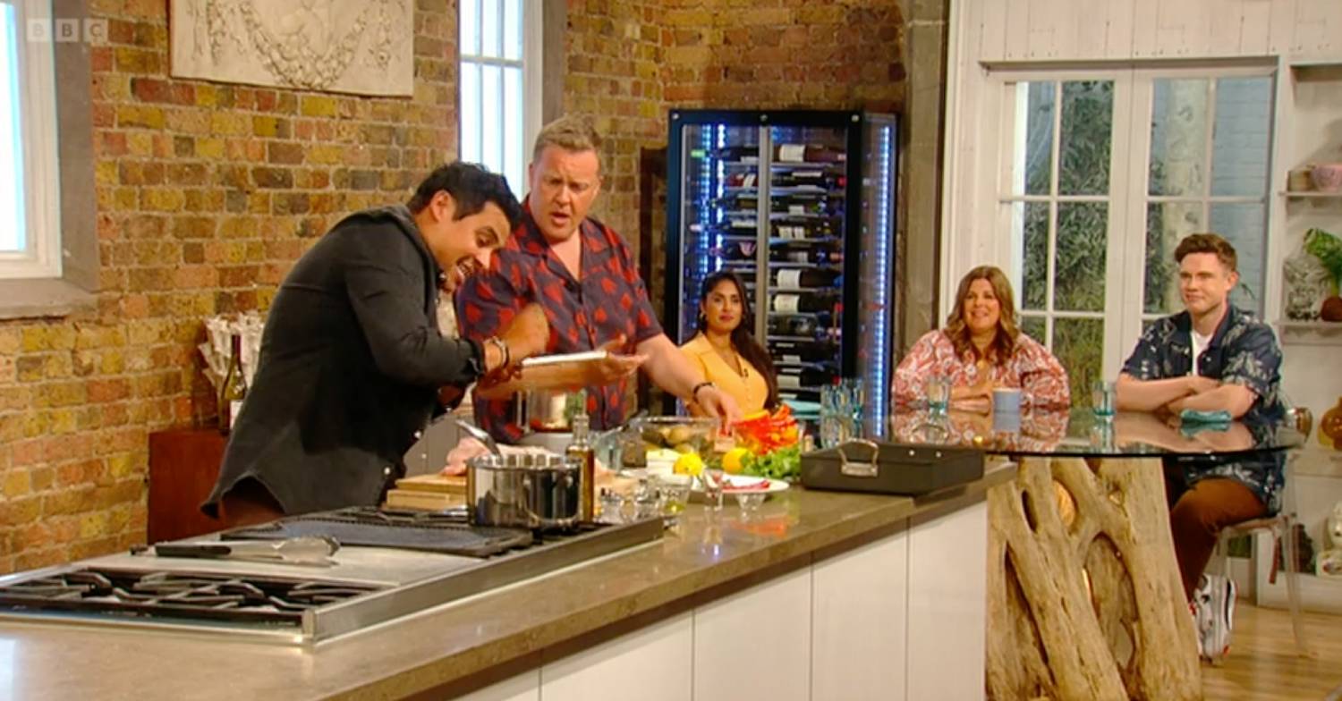 Olly Smith gets stuck in on Saturday Kitchen