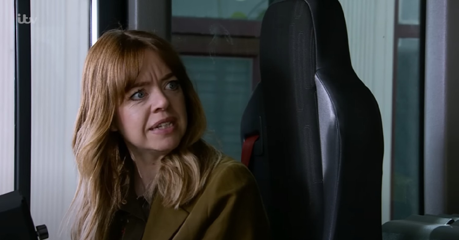 Toyah looking shocked at Spider on Coronation Street