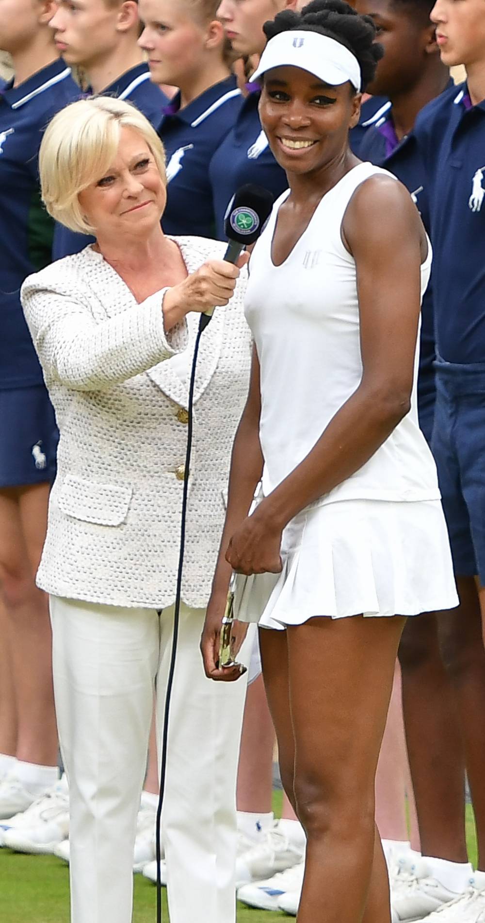 Sue Barker interviews finalist Venus Williams in 2017