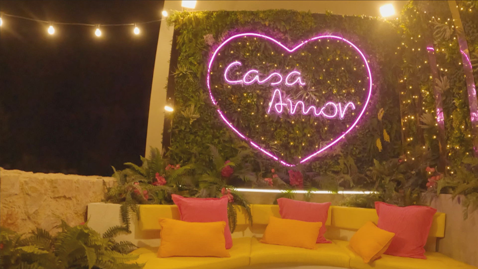 Casa Amor returns to Love Island tonight (Credit: ITV)
