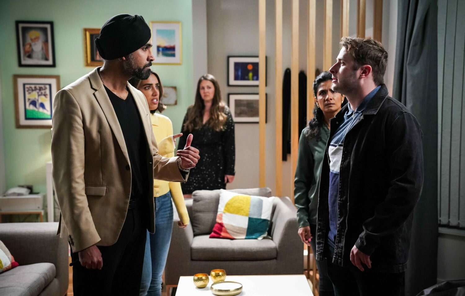 Ben Mitchell is upset and wants to confess to Kheerat Panesar