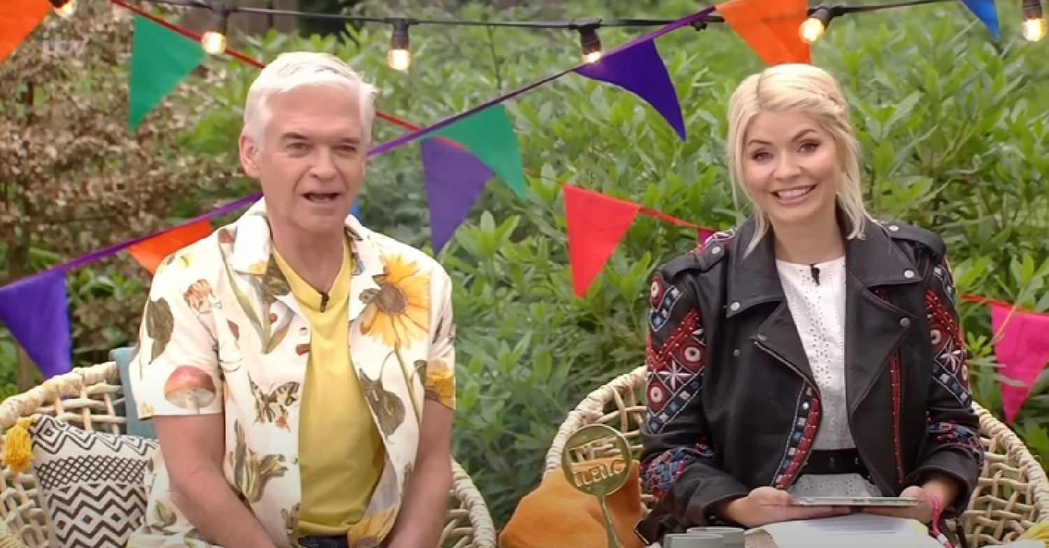 Phillip Schofield and Holly Willoughby hosting from forest on This Morning