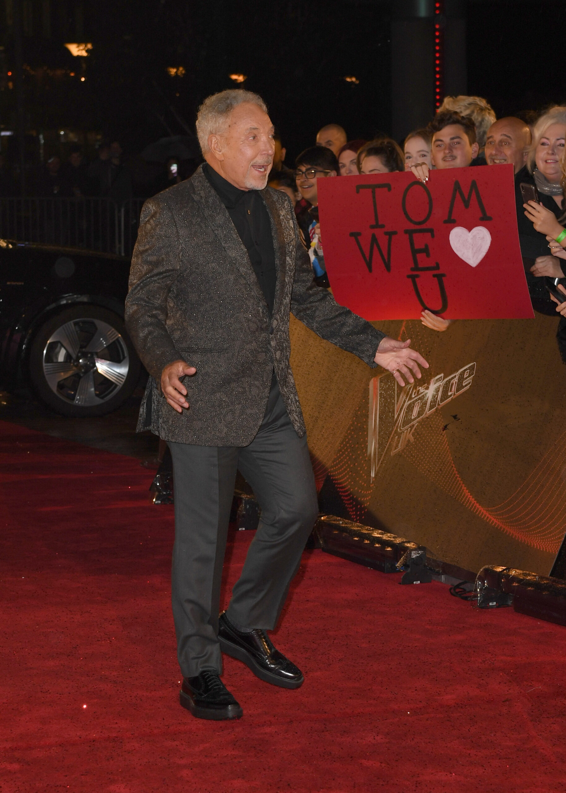 Singer Tom Jones on the red carpet for The Voice