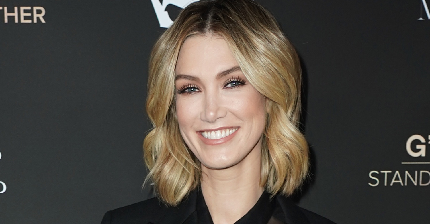 Delta Goodrem on red carpet