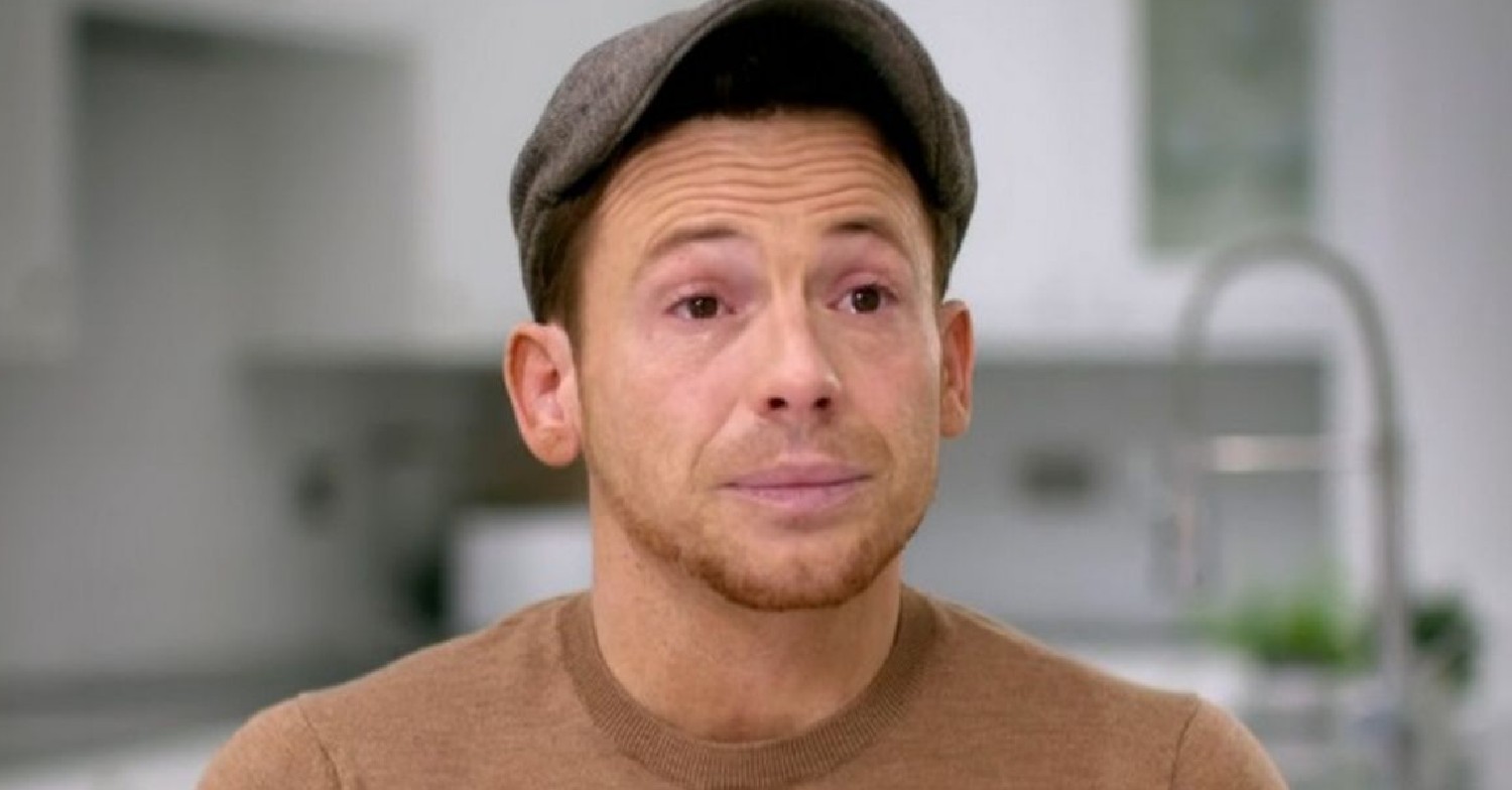 Joe Swash crying