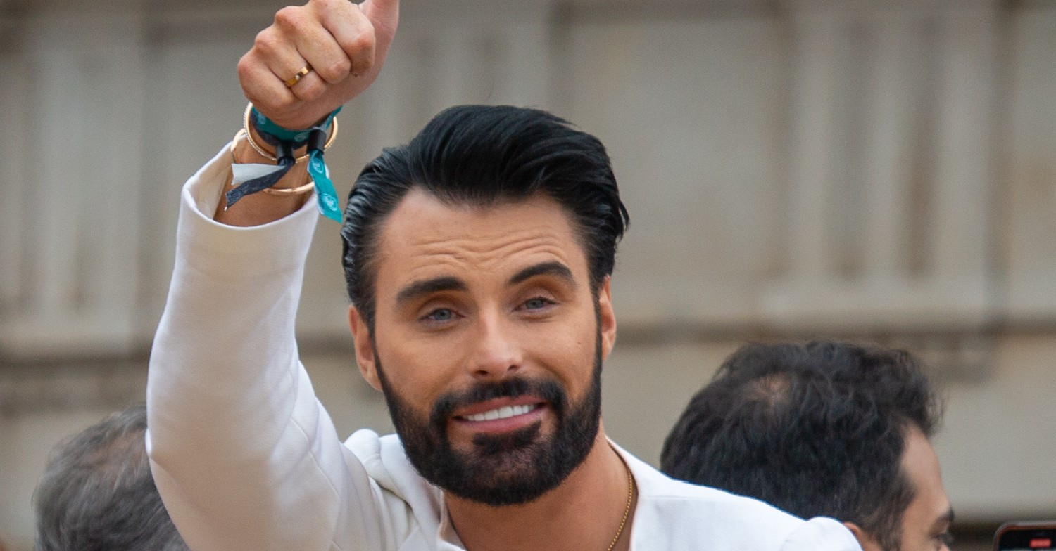 Rylan Clark gives a thumbs up on the Jubilee bus