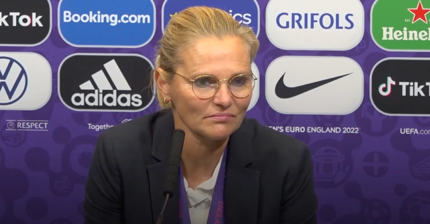 Sarina Wiegman at a press conference 