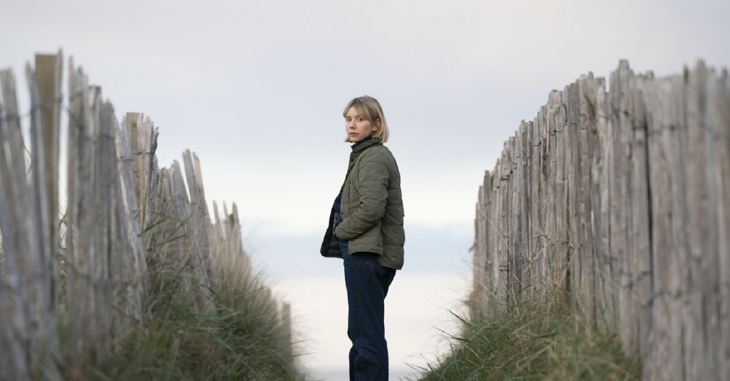 Lauren Lyle Karen Pirie promo shot