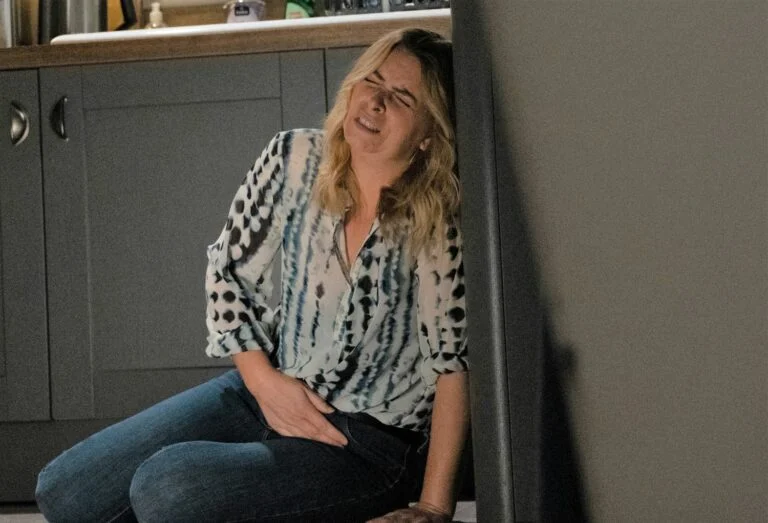 Charity in pain on Emmerdale