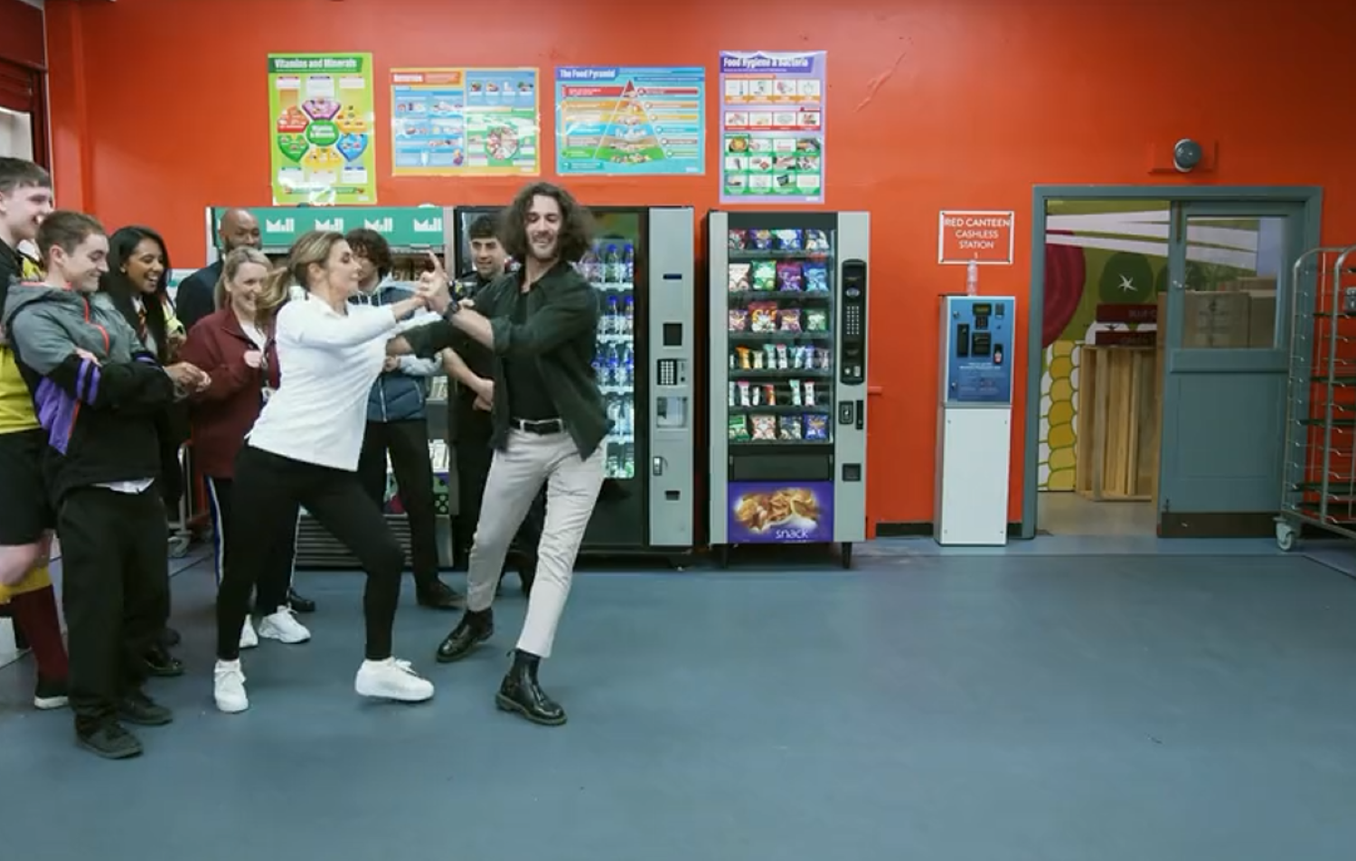 Graziano Di Prima and Kym Marsh dance on the new Waterloo Road set