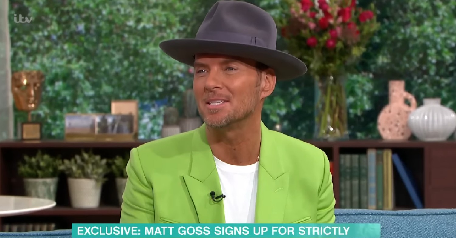 Matt Goss wearing green suit and hat on This Morning