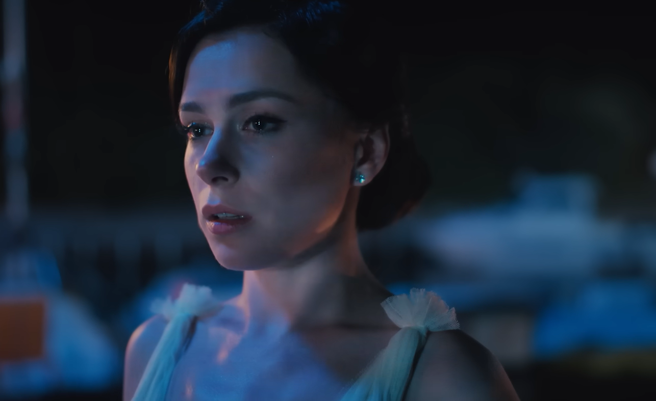 Anna-Maria Sieklucka as Laura in the Next 365 days trailer