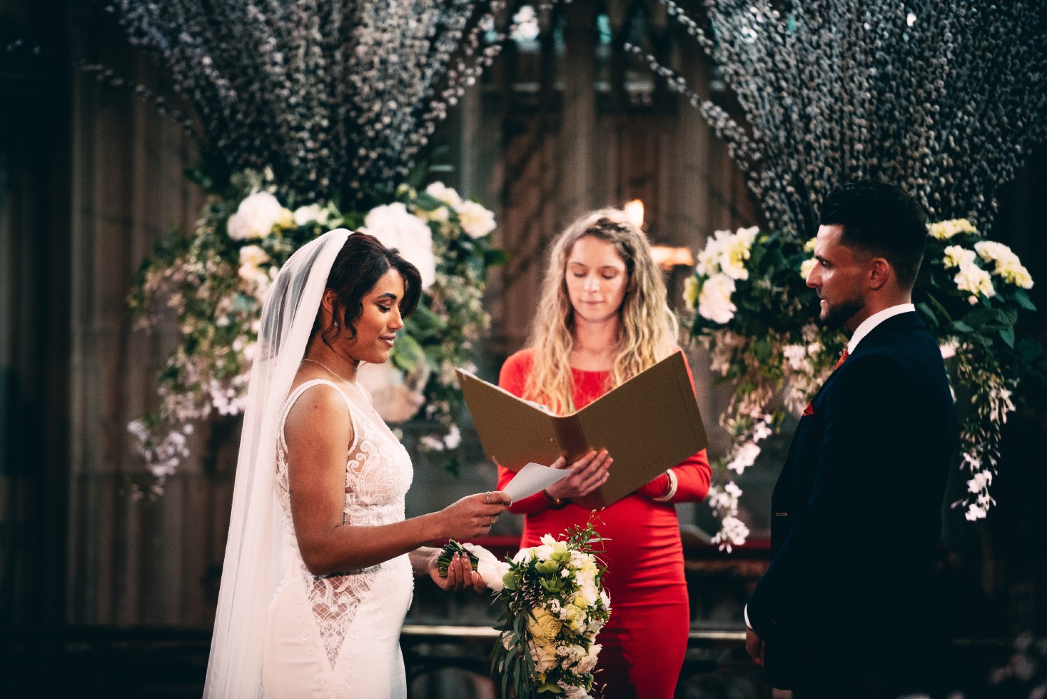 Chanita and Jordan at the altar on MAFS UK