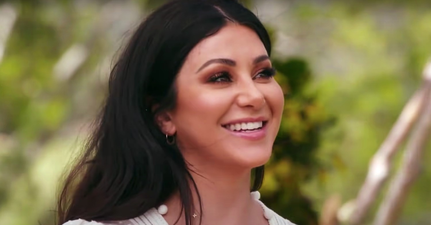 Martha Kalifatidis smiling on MAFS Australia