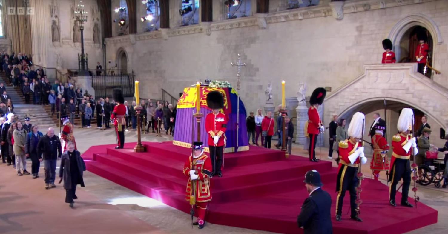 Mourners pay respects as the visit the Queen lying in state