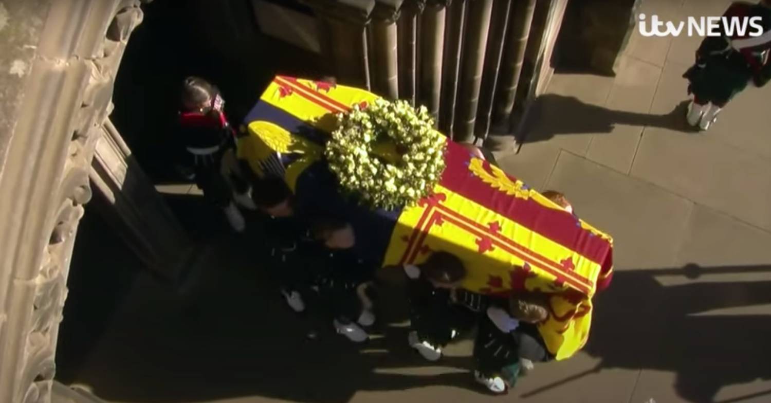 What is on the Queen's coffin and what is their significance?