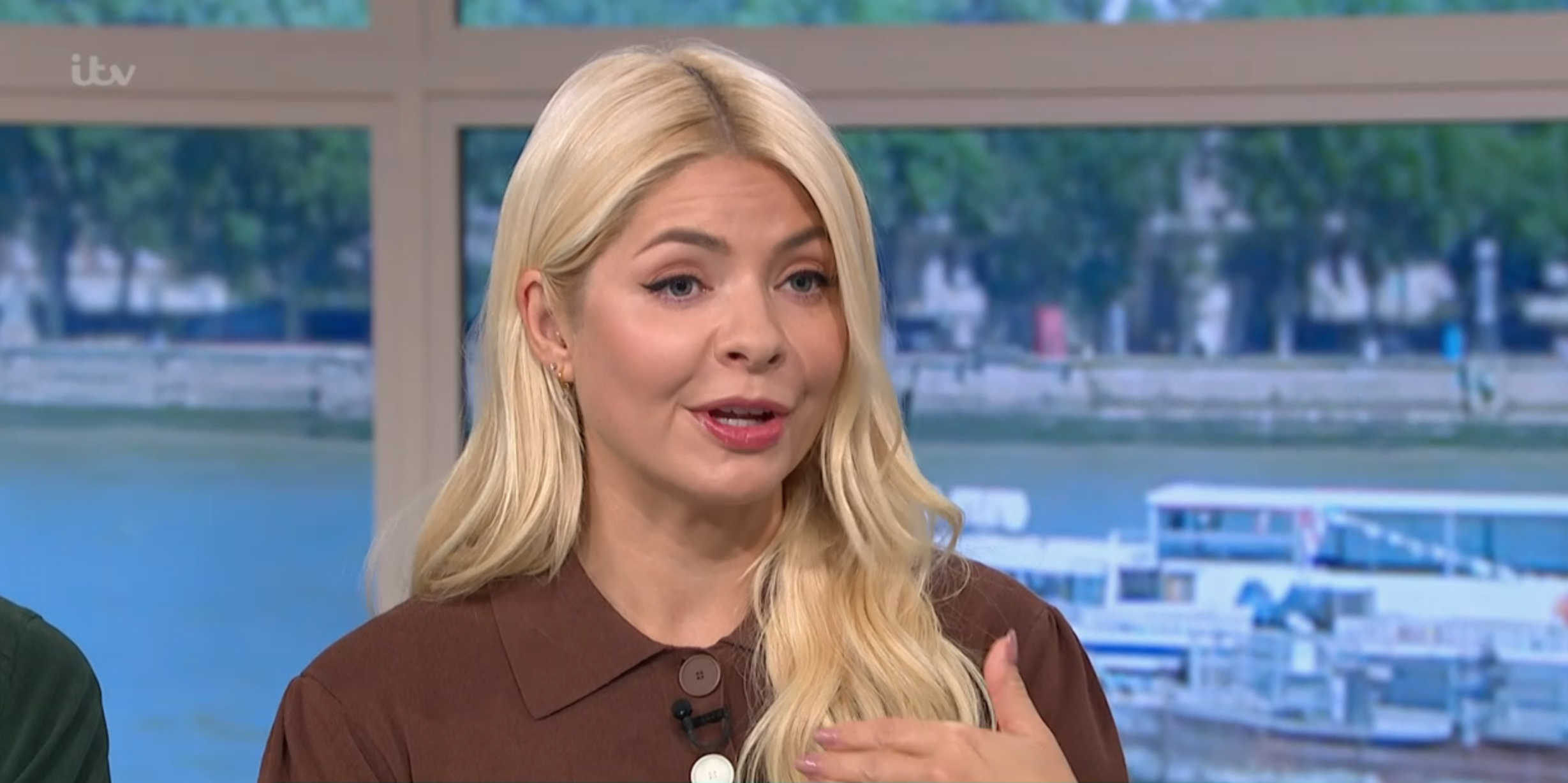 Holly Willoughby presenting This Morning