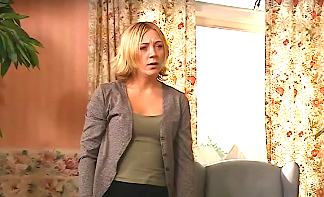 Kelli Hollis in Emmerdale